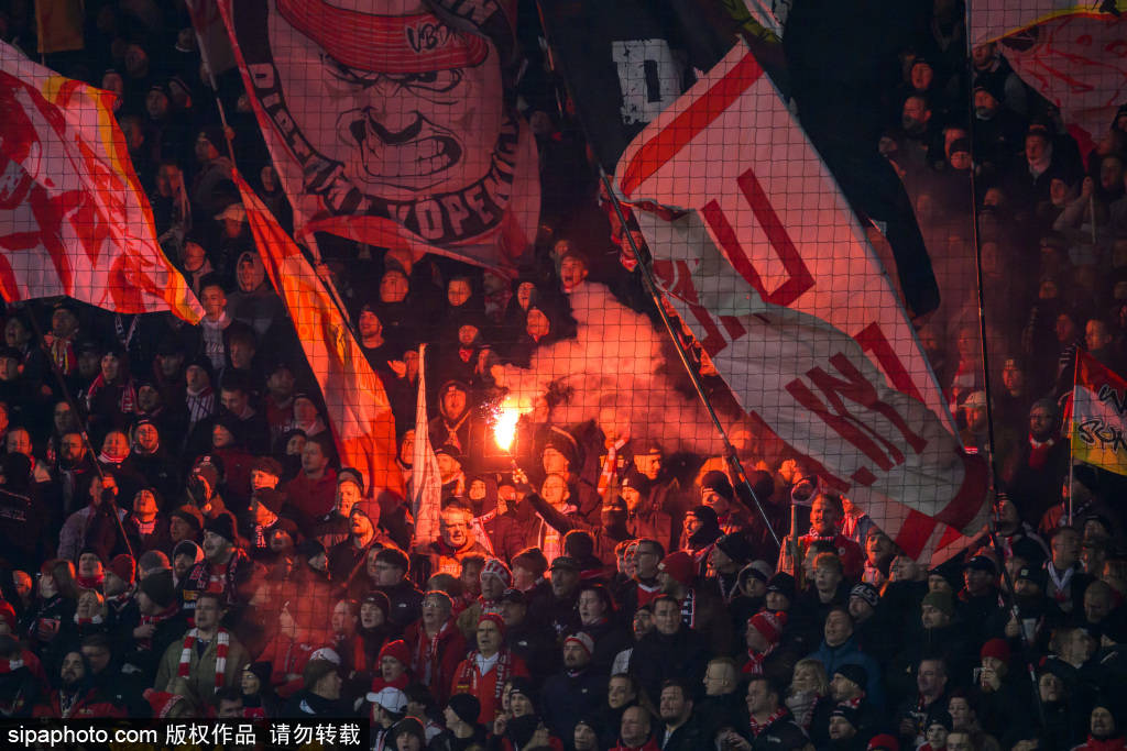 关于今夜体能课后，里尔临场应变备战德国杯，悬念犹存，球队文化再被提及的信息